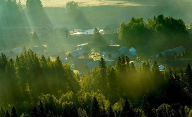 坚决守住底线 确保全州安全形势平稳可控