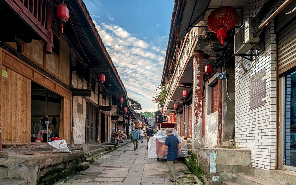 害怕工作中和陌生人交流,我该怎么办?-有问必答平台,让你一问便知